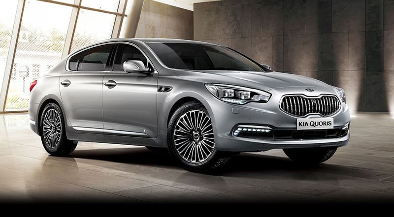 Illustration for article titled Hyundai Revealed a Kia K900 and Called it "Genesis"
